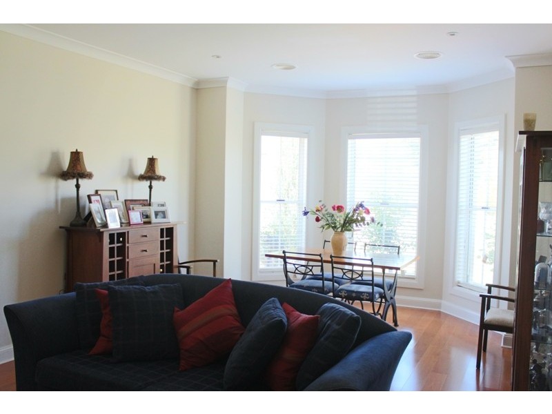 98 Blue Ridge Drive, Bathurst NSW 2795