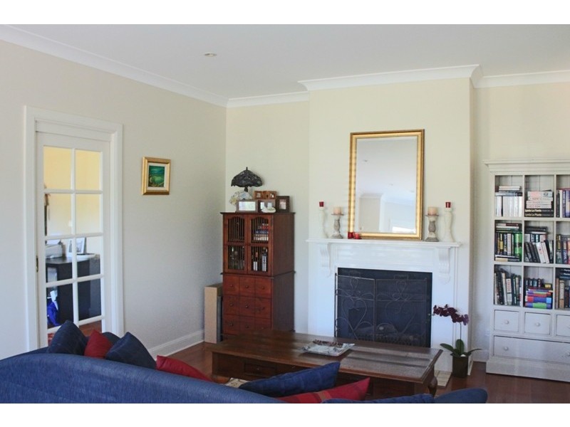 98 Blue Ridge Drive, Bathurst NSW 2795