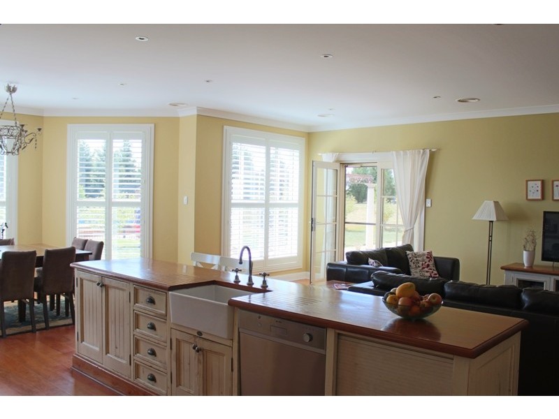 98 Blue Ridge Drive, Bathurst NSW 2795