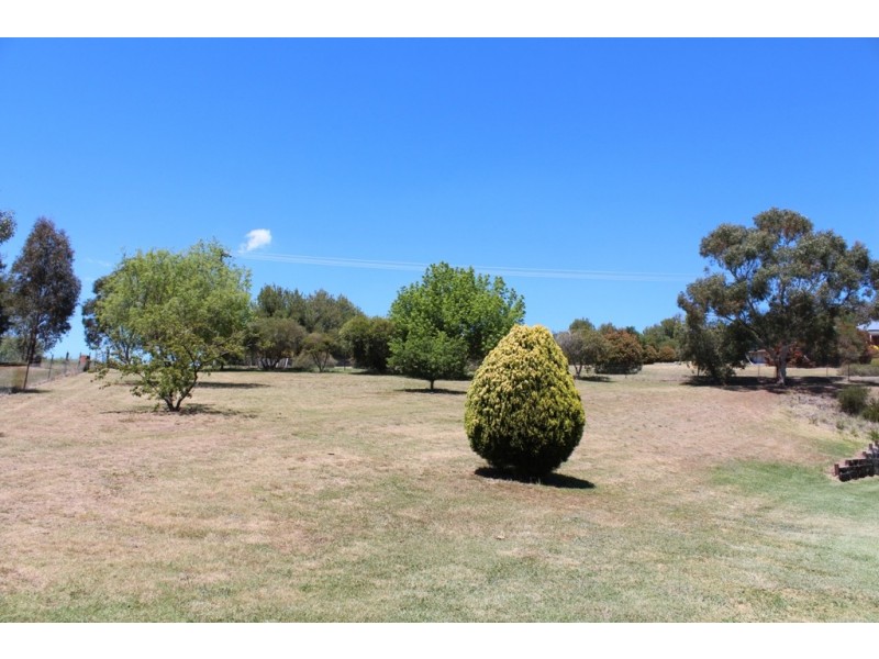 43 Windemere Road, Bathurst NSW 2795