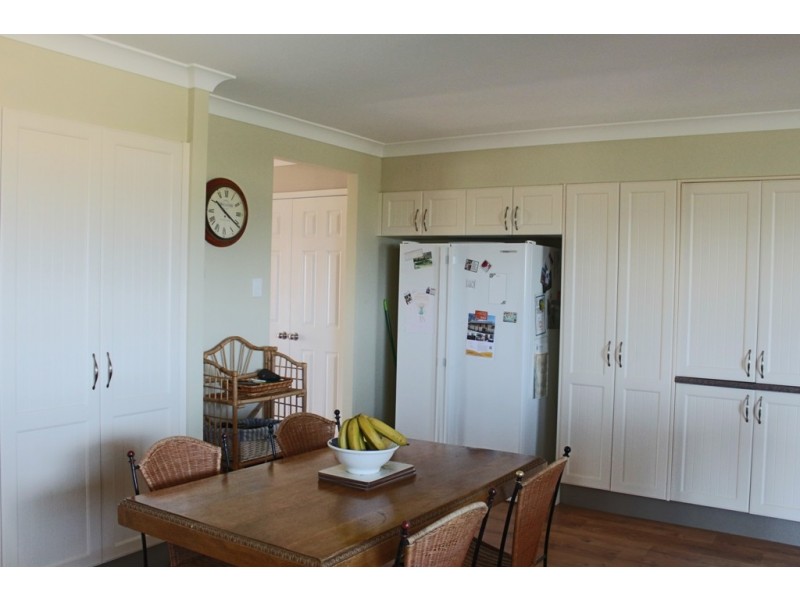 12 Joubert Place, Bathurst NSW 2795