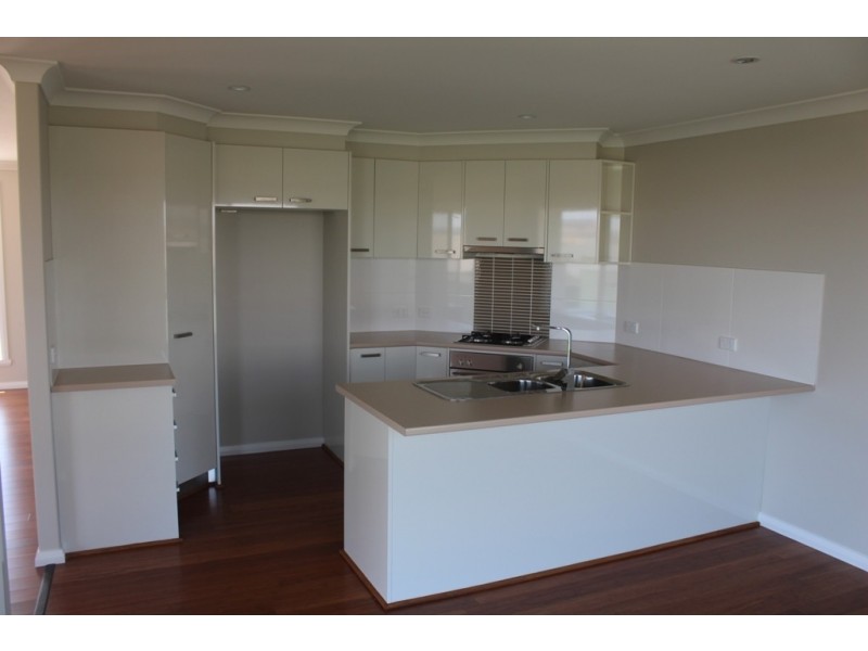 3 Miller Street, Bathurst NSW 2795