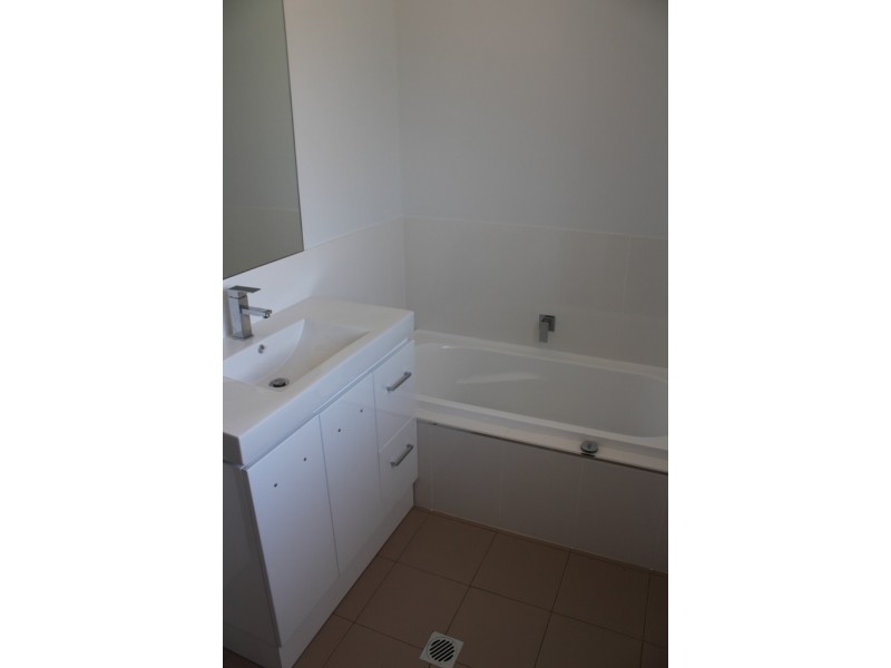 3 Miller Street, Bathurst NSW 2795