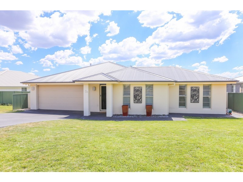3A Miller Street, Bathurst NSW 2795