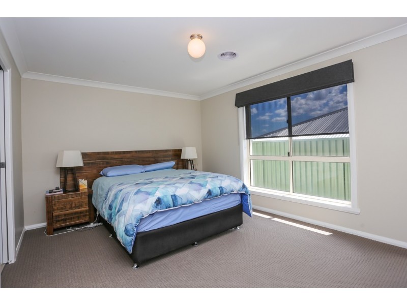 3A Miller Street, Bathurst NSW 2795
