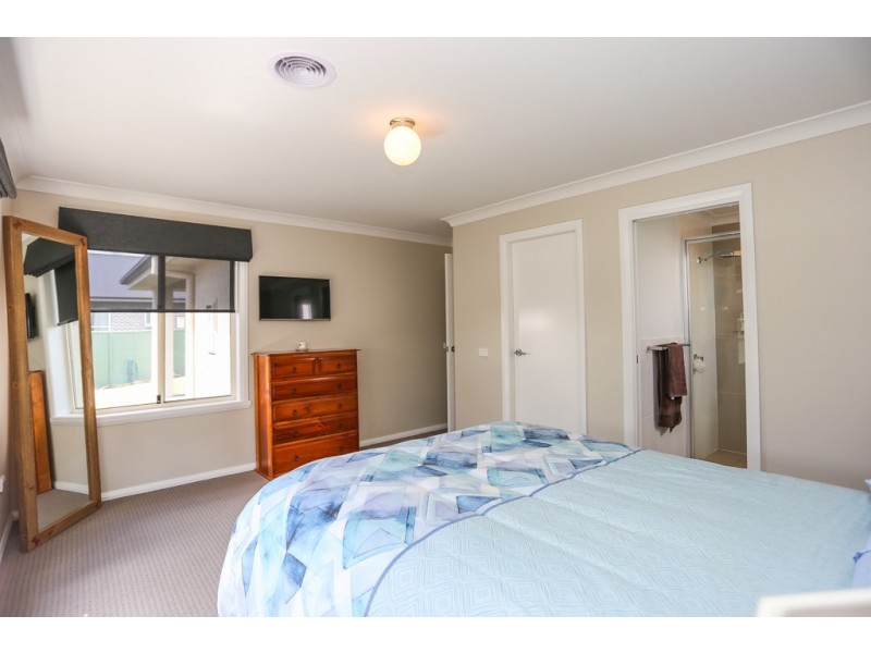 3A Miller Street, Bathurst NSW 2795