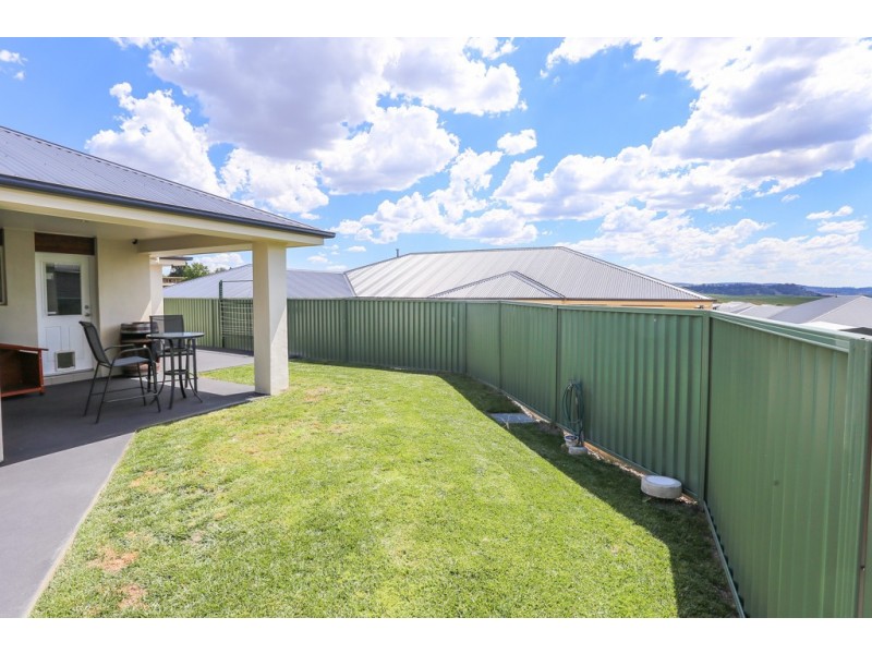 3A Miller Street, Bathurst NSW 2795