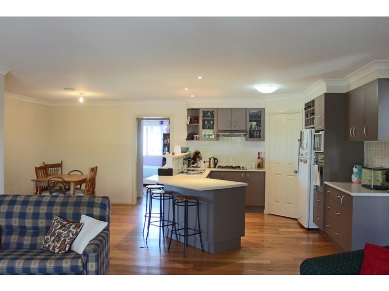 38 Marriott Avenue, Bathurst NSW 2795
