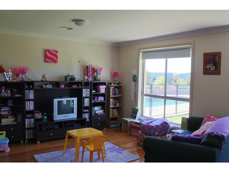 38 Marriott Avenue, Bathurst NSW 2795