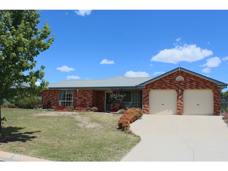 10 Rosemont Avenue, Bathurst NSW 2795
