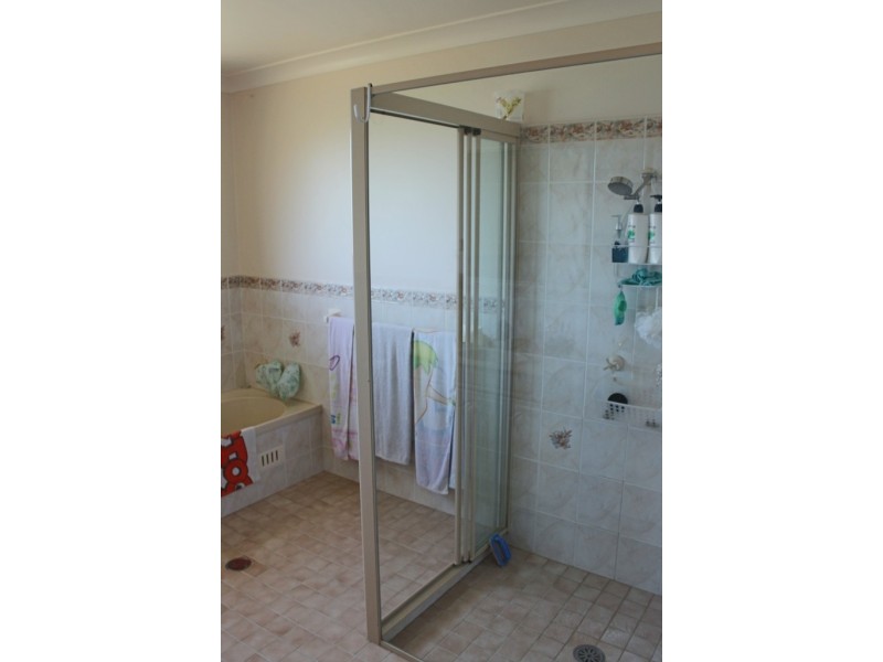 10 Rosemont Avenue, Bathurst NSW 2795