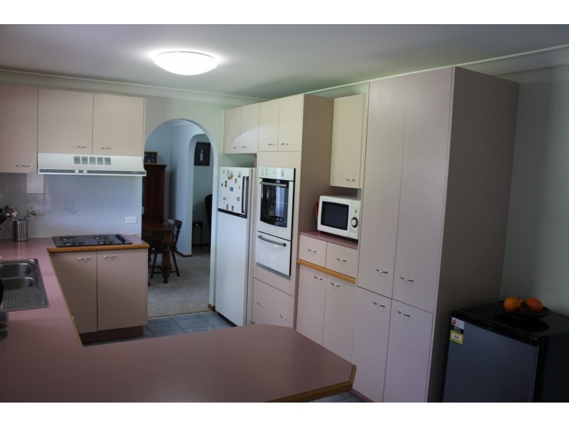 7 Abercrombie Drive, Bathurst NSW 2795