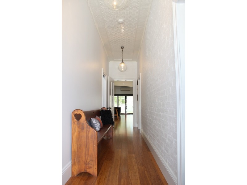 57 Morrisset Street, Bathurst NSW 2795