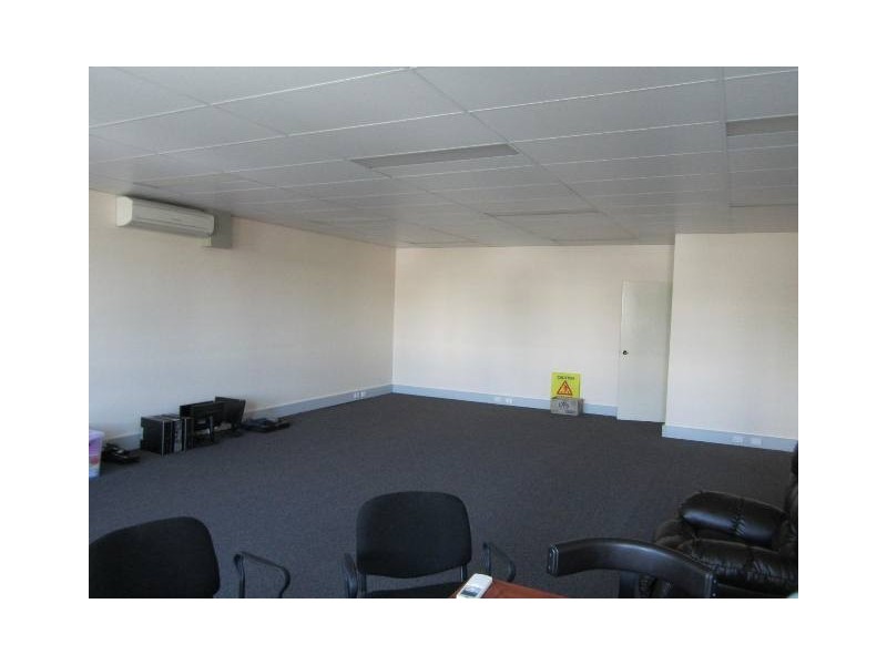 Suite 3 / 131 131 Howick S, Bathurst NSW 2795
