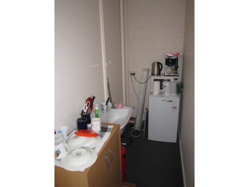 Suite 3 / 131 131 Howick S, Bathurst NSW 2795