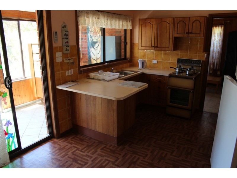 9 Crawford Lane, Wattle Flat NSW 2795