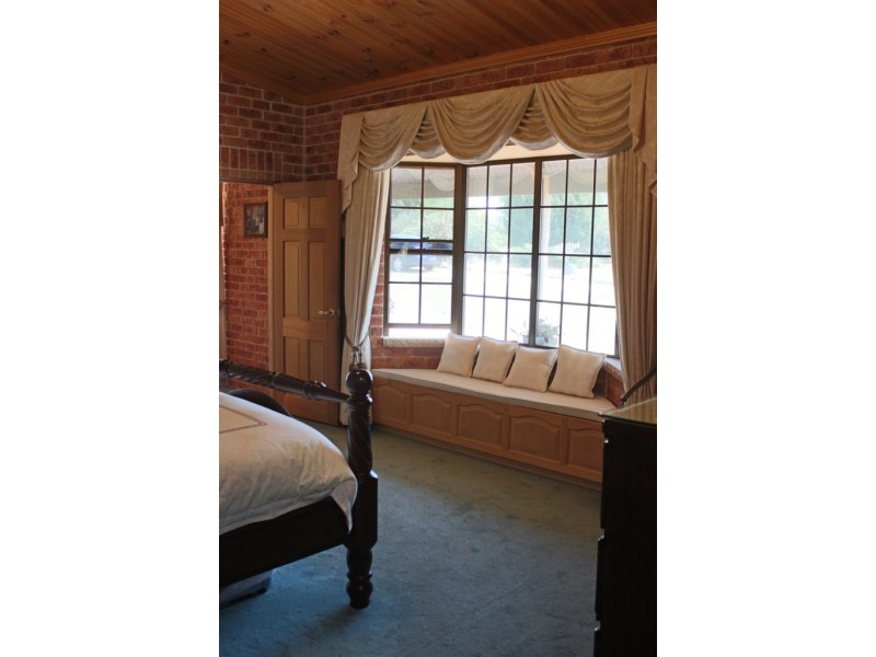 145 Mersing Road, Glanmire NSW 2795