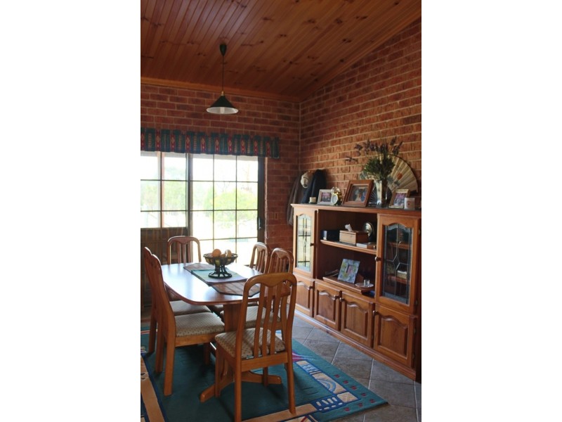145 Mersing Road, Glanmire NSW 2795