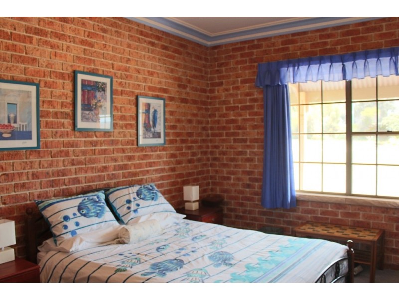 145 Mersing Road, Glanmire NSW 2795