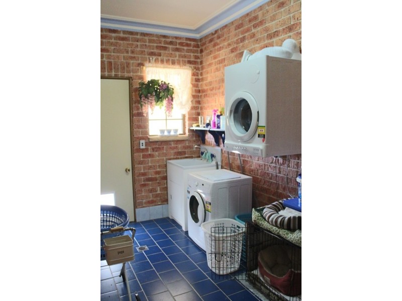 145 Mersing Road, Glanmire NSW 2795