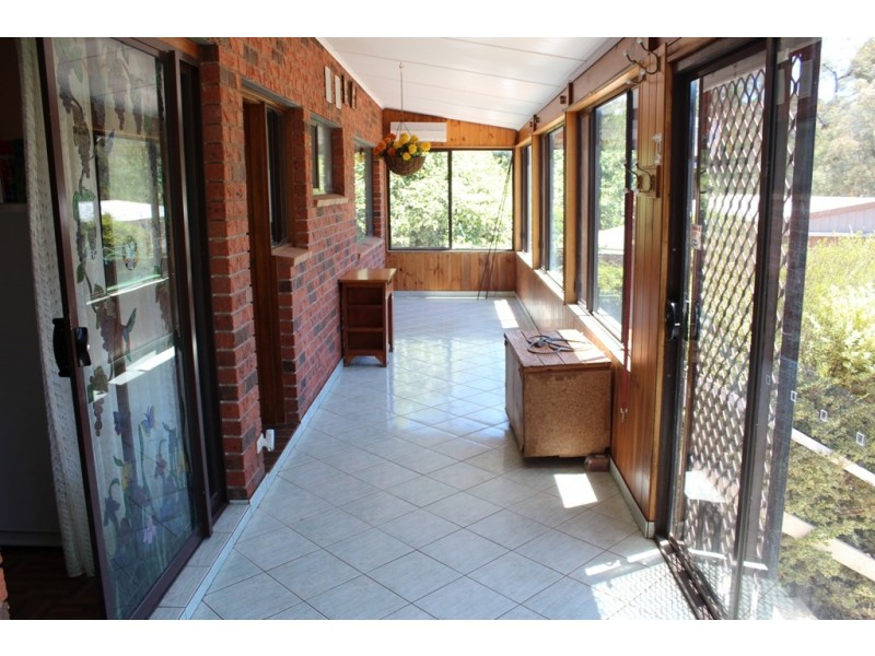 9 Crawford Lane, Bathurst NSW 2795