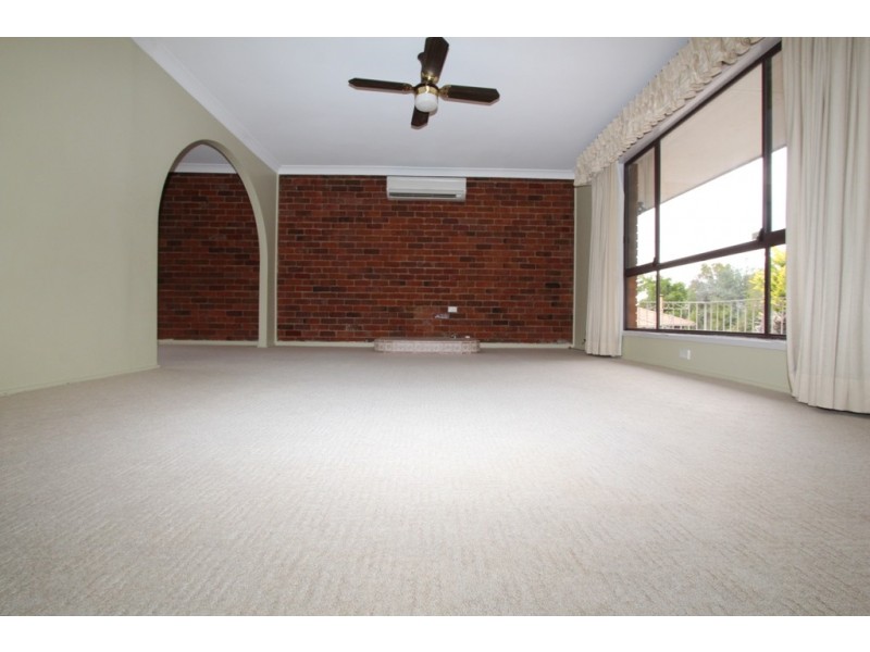 1A View Street, Kelso NSW 2795