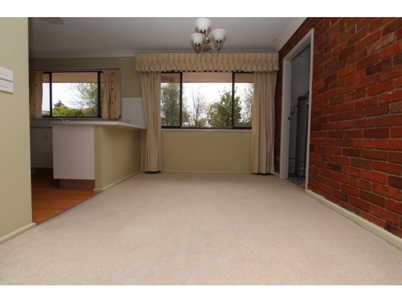 1A View Street, Kelso NSW 2795