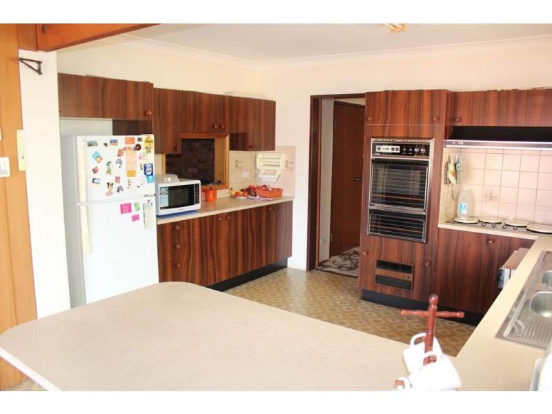 70 Tandora Street, Bathurst NSW 2795