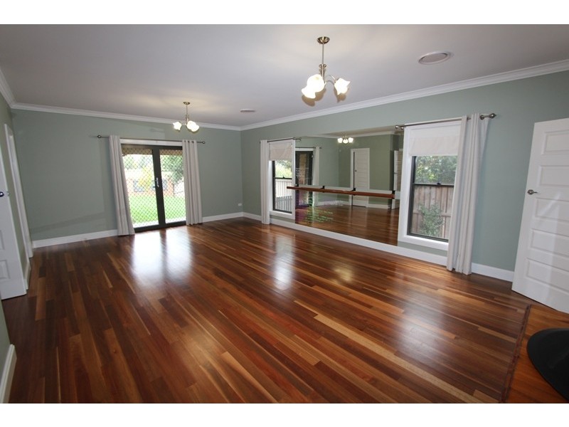 24a Sydney Road, Kelso NSW 2795