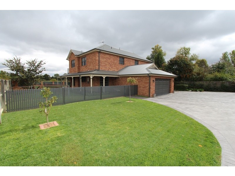 24a Sydney Road, Kelso NSW 2795