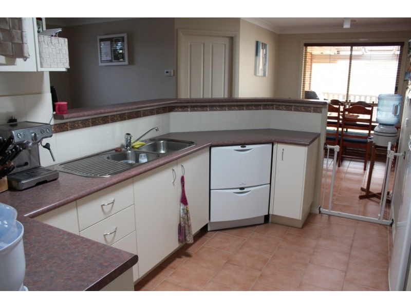 3 Blackman Court, Bathurst NSW 2795