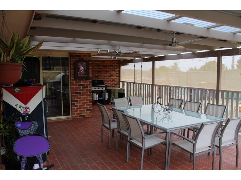 3 Blackman Court, Bathurst NSW 2795