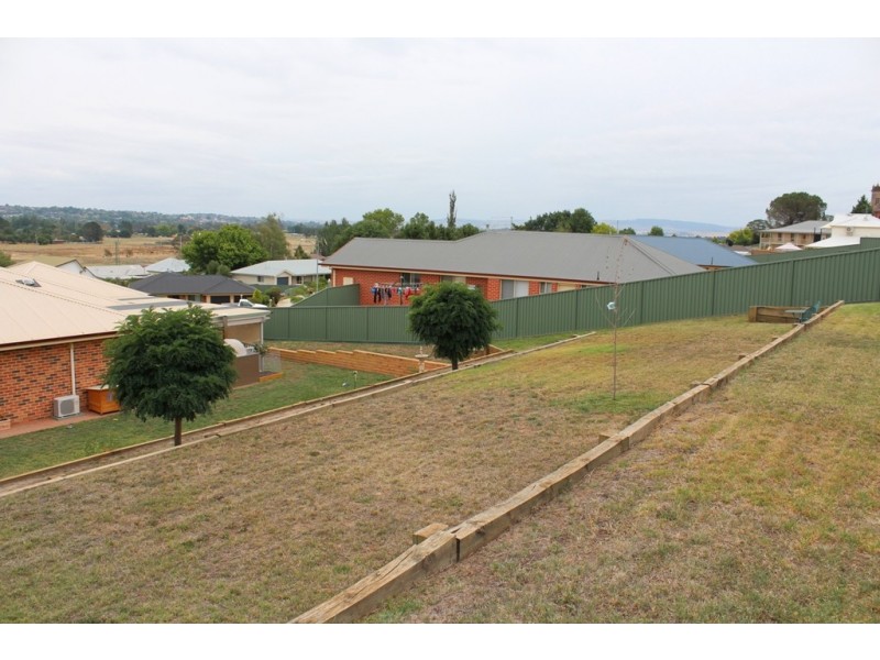 3 Blackman Court, Bathurst NSW 2795