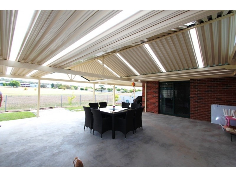 16 Weal Place, Windradyne NSW 2795