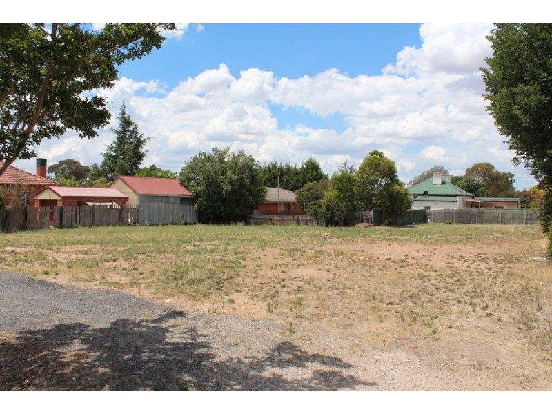 139-145 Durham Street, Bathurst NSW 2795