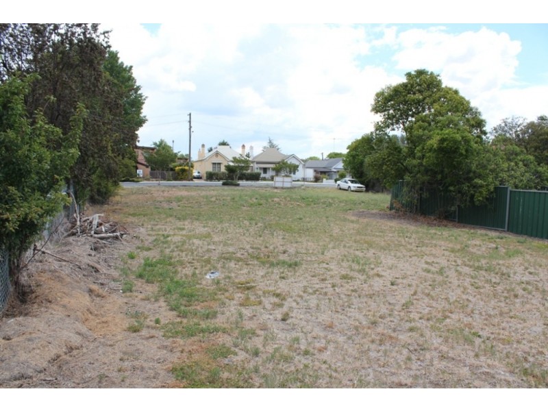 139-145 Durham Street, Bathurst NSW 2795