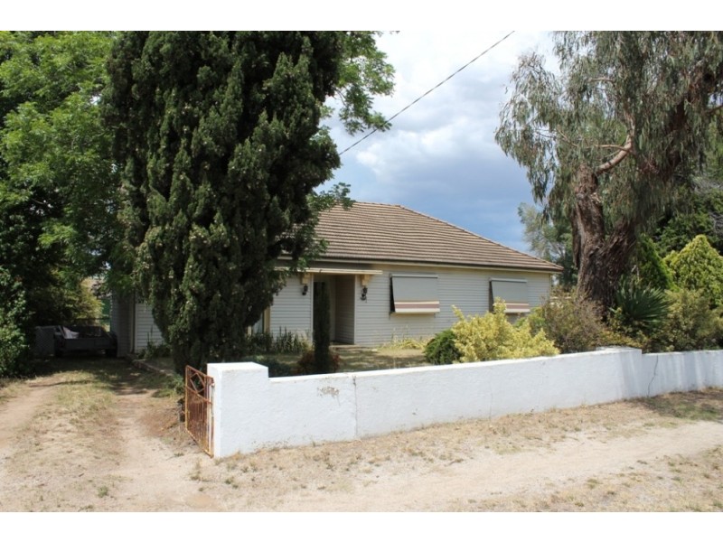 139-145 Durham Street, Bathurst NSW 2795