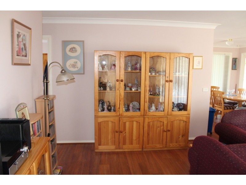 16 Spofforth Place, Bathurst NSW 2795