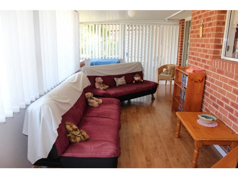 16 Spofforth Place, Bathurst NSW 2795