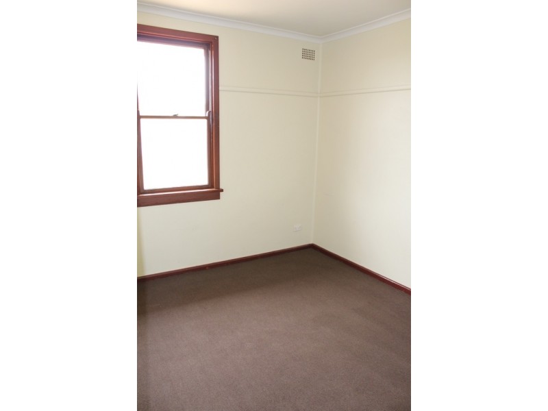 368 Stewart Street, Bathurst NSW 2795