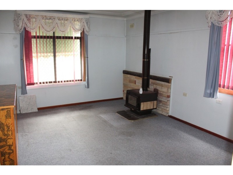 271 Rocket Street, Bathurst NSW 2795