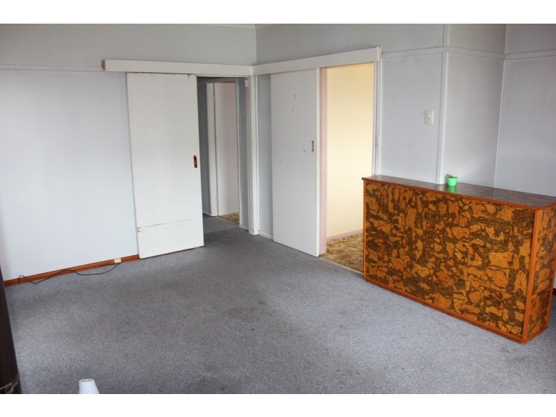 271 Rocket Street, Bathurst NSW 2795