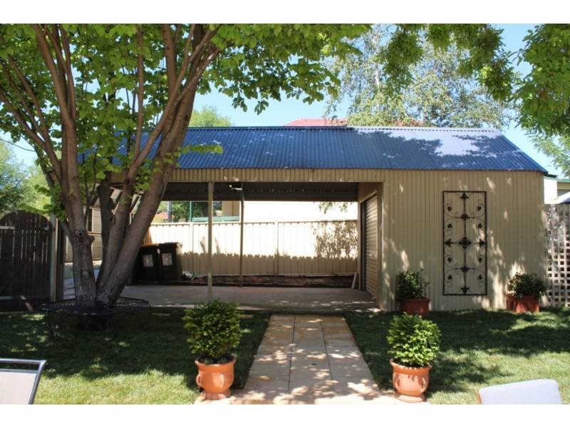 74 Lambert Street, Bathurst NSW 2795