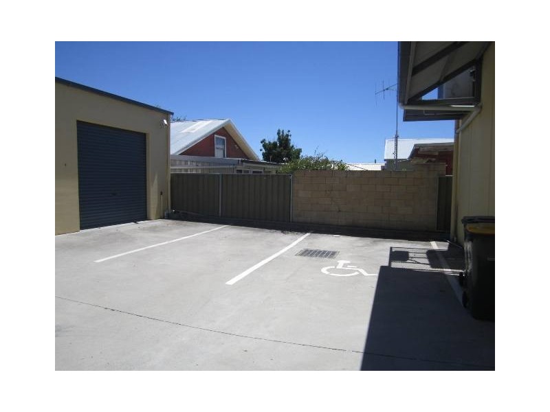 115 Bentinck Street, Bathurst NSW 2795