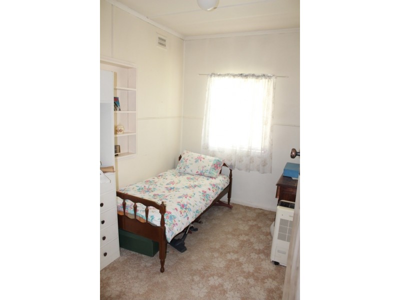 8 Daly Street, West Bathurst NSW 2795