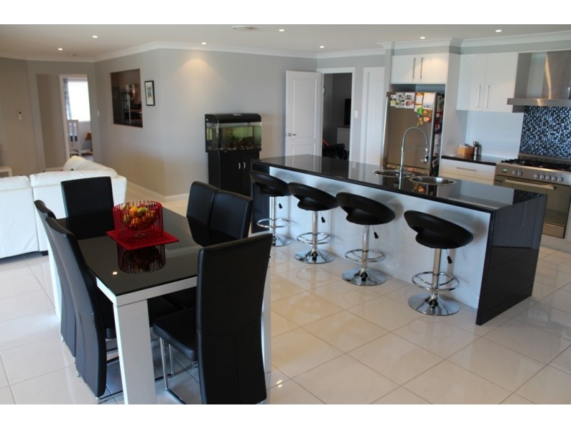 19 Marriott Avenue, Kelso NSW 2795