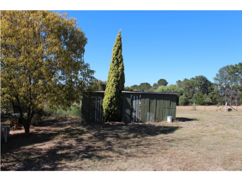 43 Rayburn Drive, Bathurst NSW 2795