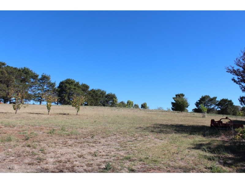 43 Rayburn Drive, Bathurst NSW 2795