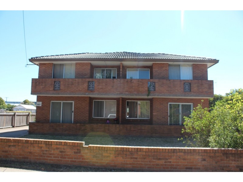 2/67 Piper Street, Bathurst NSW 2795