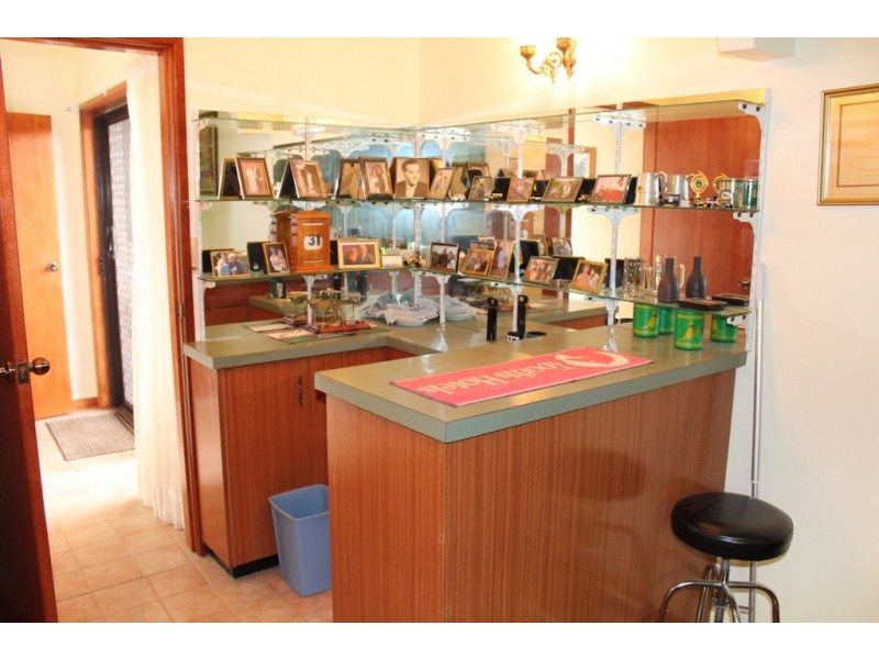 6 Dunrossil Crescent, West Bathurst NSW 2795